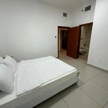 Marina Pinnacle Entire 1 Bed Room Apartment Top Floor View Dubai Marina Exterior photo
