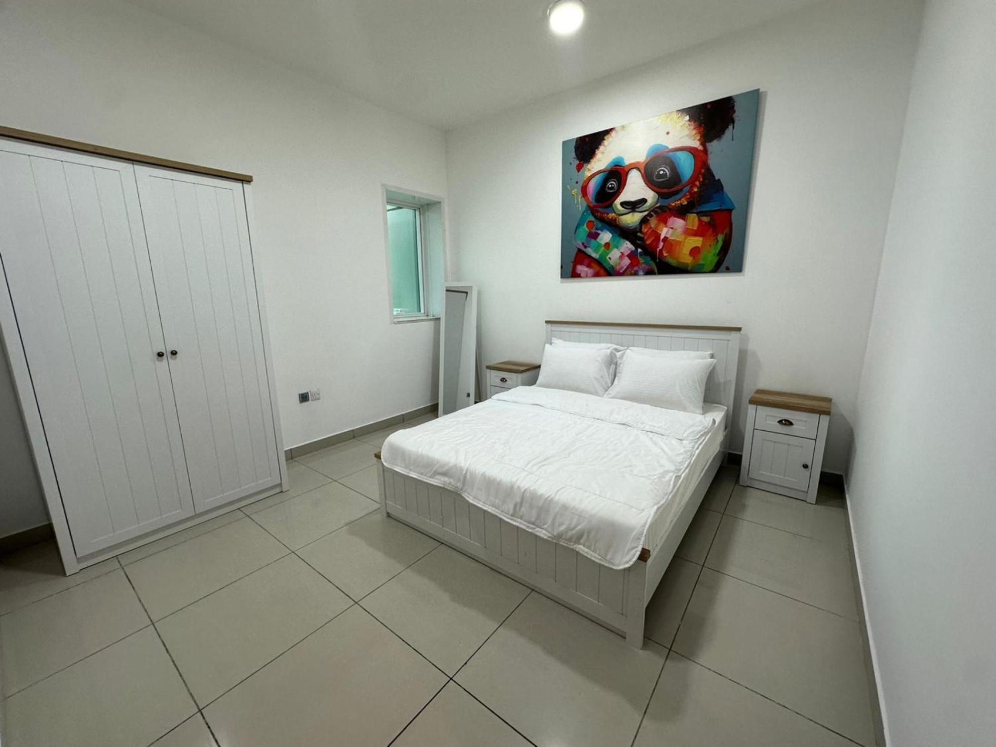 Marina Pinnacle Entire 1 Bed Floor View Marina