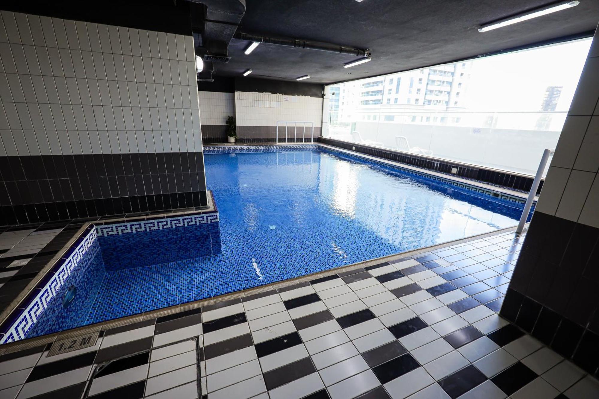 Marina Pinnacle Entire 1 Bed Floor View Marina Apartment *